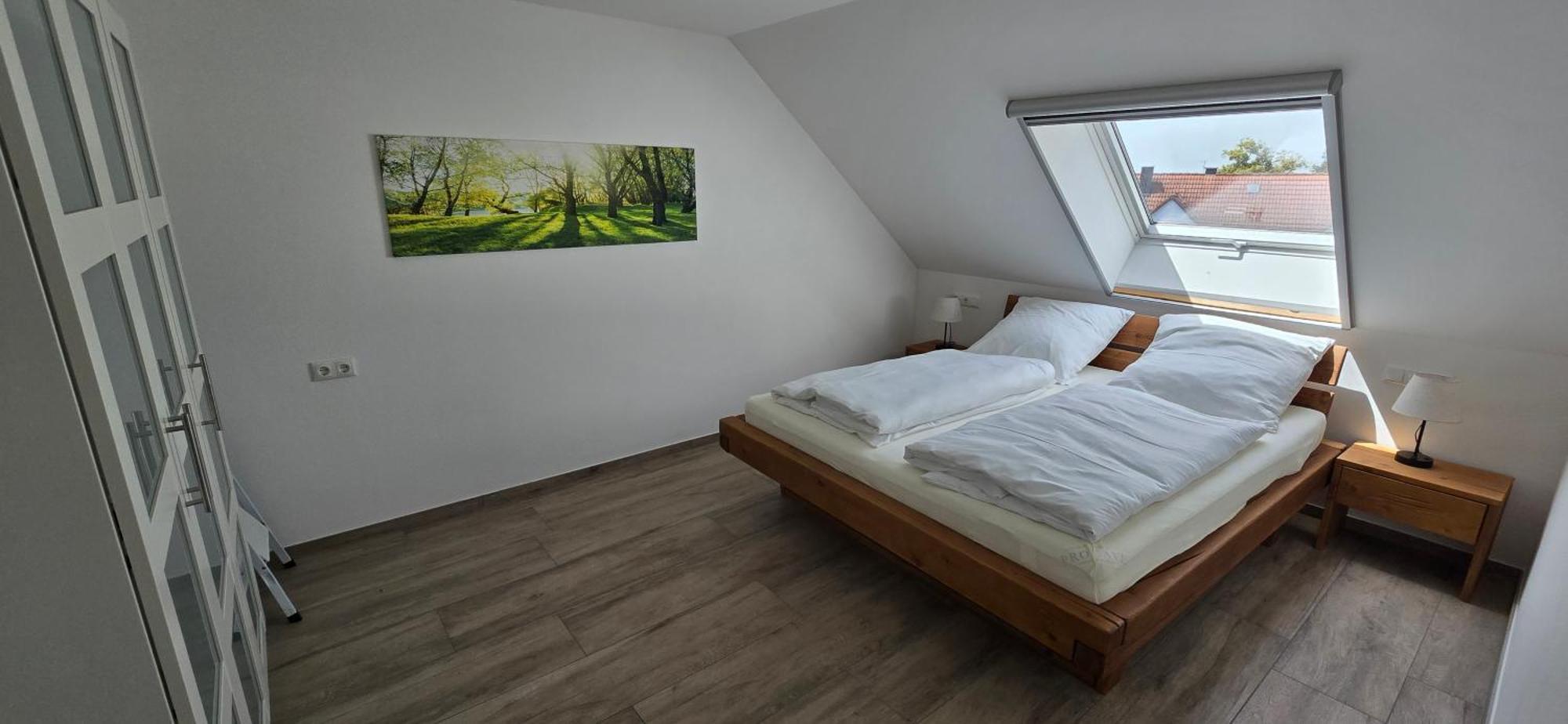 Moderne 3 Panorama Mit Grossem Balkon Fuer 4personen Inklusive Wifi Und Parkplatz Gunzenhausen